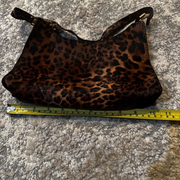 Leopard Print Shoulder Bag - Picture 5 of 7